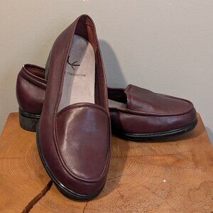 Liz Claiborne Women’s Leather Shoes Red Brown Flat Loafer Slip On 90's - Size 7